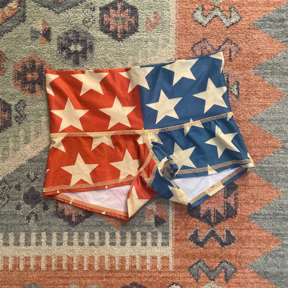 Teeki blue and red star shorts